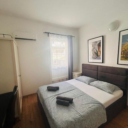 Apartment In The Center Of Póla Kültér fotó