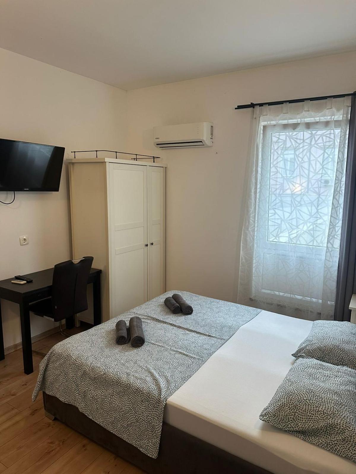 Apartment In The Center Of Póla Kültér fotó