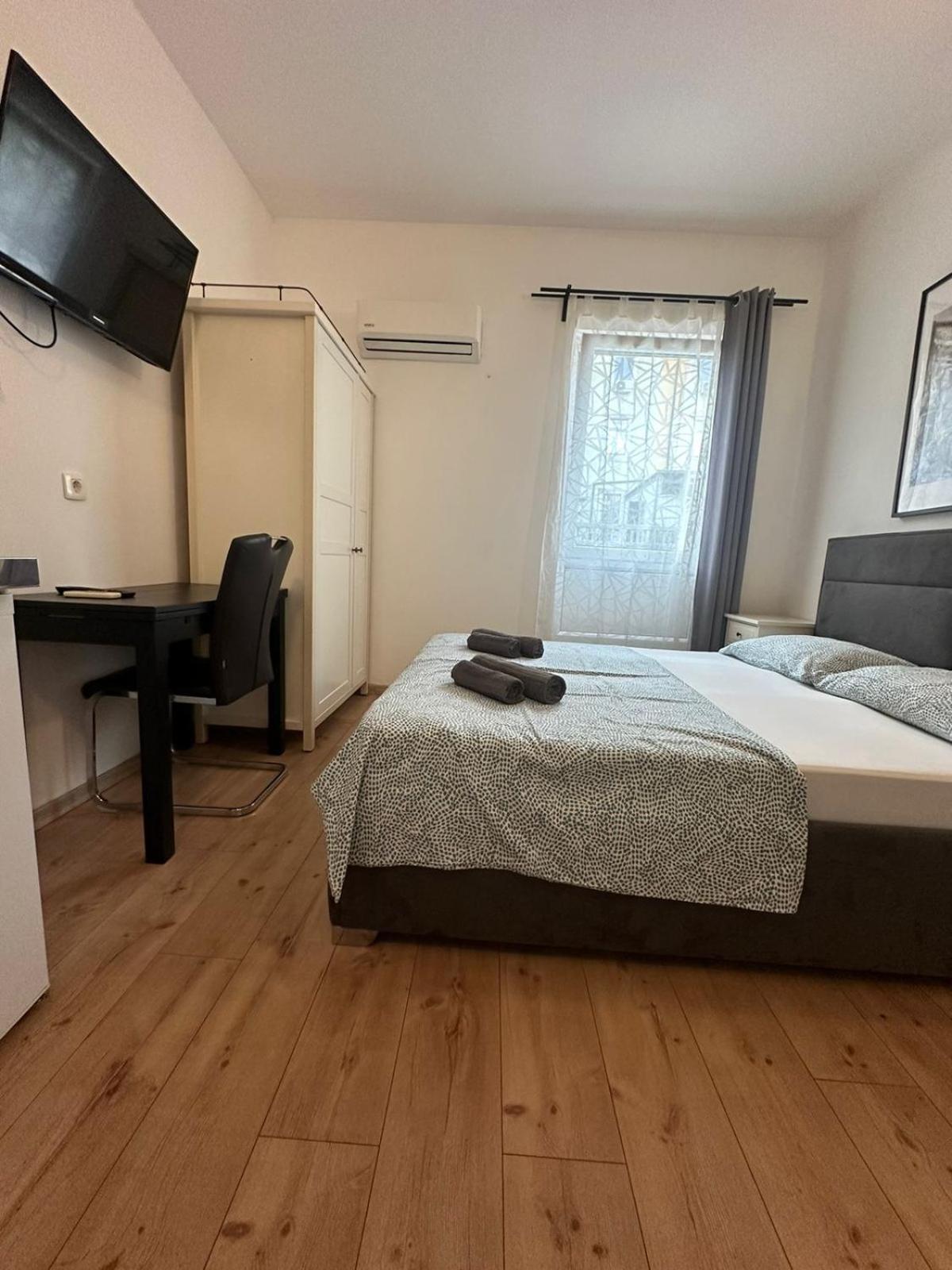 Apartment In The Center Of Póla Kültér fotó